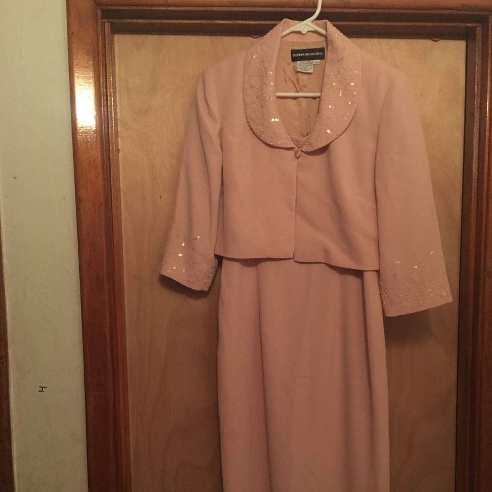 Pink dress